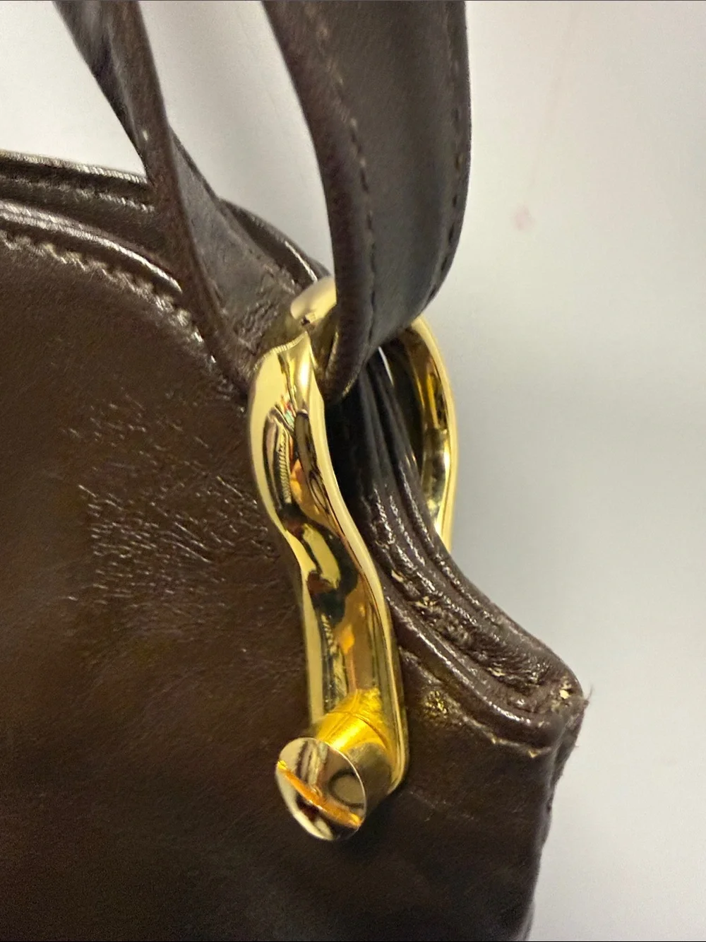 Classic Brown Leather Shoulder Bag